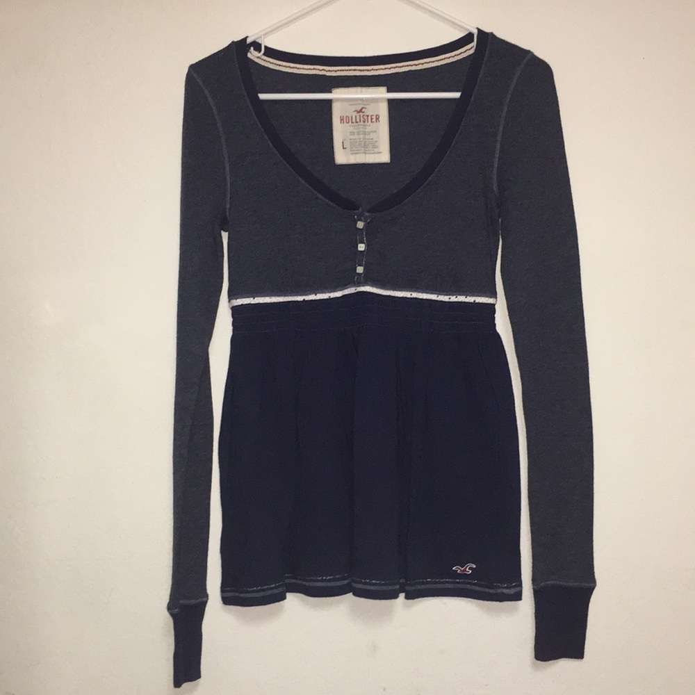 Hollister Long Sleeve Top Large